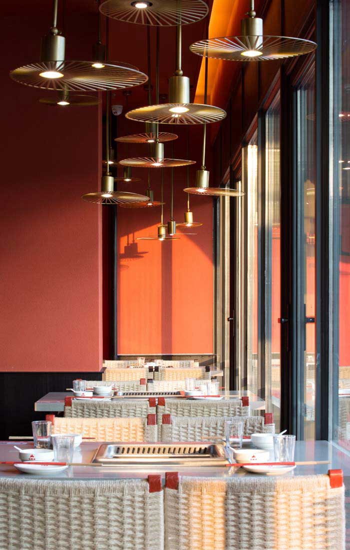 550m2鄭州火鍋店設(shè)計效果圖