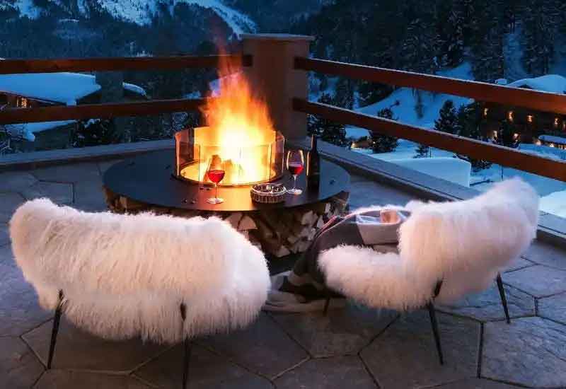 鄭州別墅裝修設(shè)計:別墅的戶外壁爐設(shè)計與施工